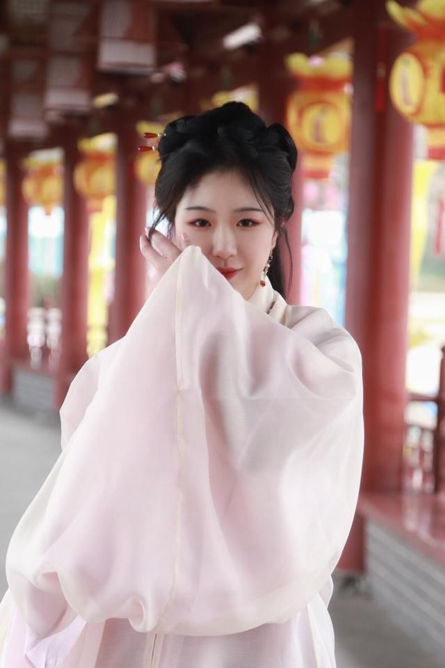 「每天一首古诗词」《古意呈补阙乔知之 / 独不见》唐 沈佺期