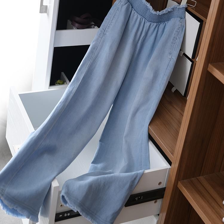 老婆腿不好看，智慧的她只穿阔腿裤，总是被人夸腿“又细又直”