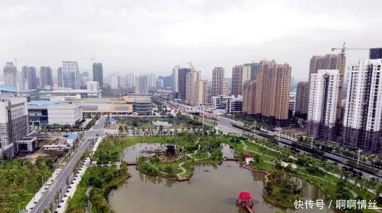 我国南方又出现一座空城，百姓看到房价后，表示买不起