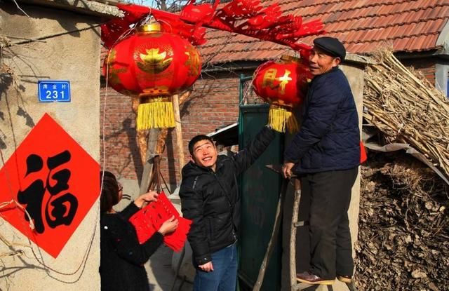 鞭炮污染又危险，建议全面禁炮？农民反问3点，专家答不上来