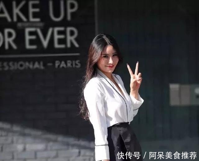  『气质』高跟鞋气质中带着典雅，凸显出女生美好的气质