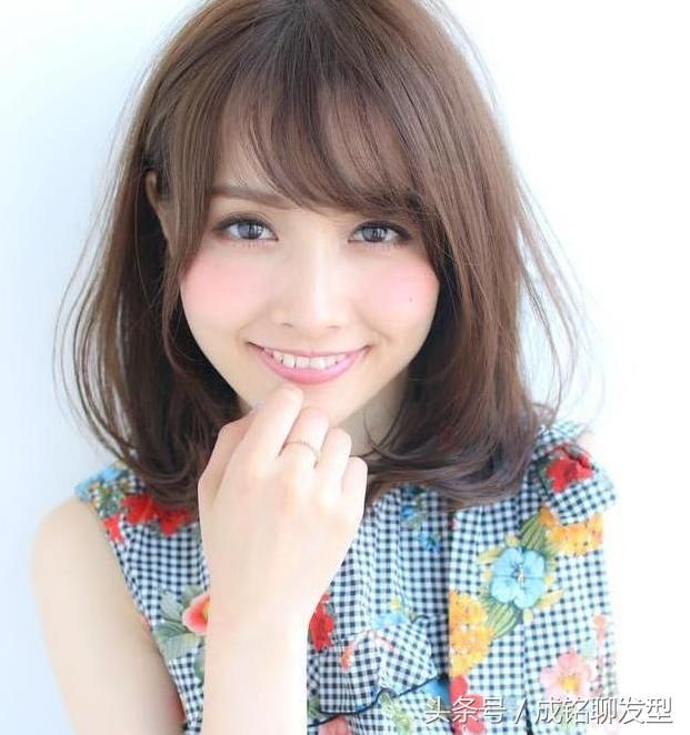 短发留到长发，这七款发型伴你感受不同的美丽，留发必选发型