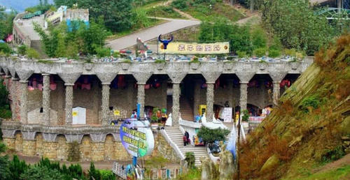 我国最牛的厕所，可同时容纳2000人方便，就在重庆！