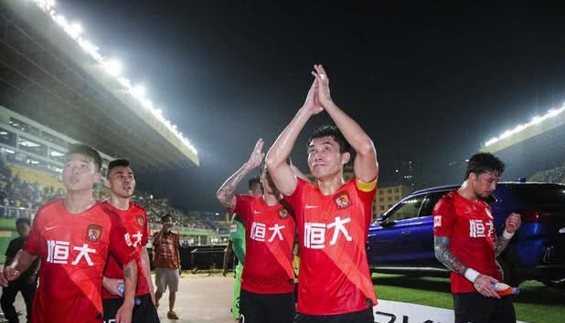 10连胜仍不足为喜? 恒大将迎半月“地狱”赛程! 连战3豪门+1苦主