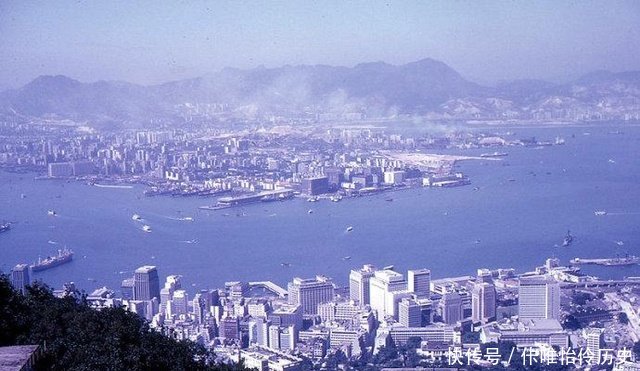 20年，香港回归已近20年，那么回归前是什么样呢看图就知道了