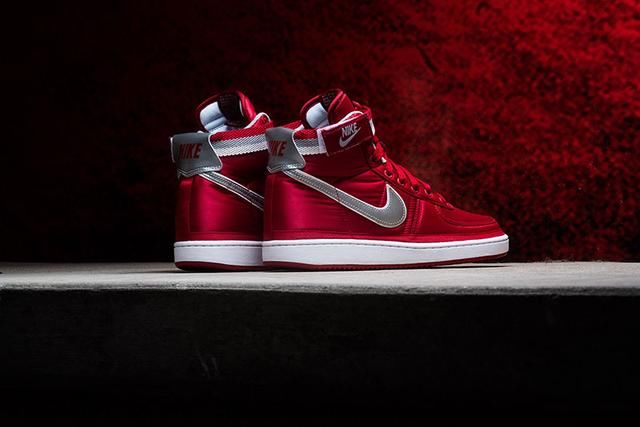 终于找到丝绸 AJ1 的完美替代品！颜值不俗，价格更是亲民！