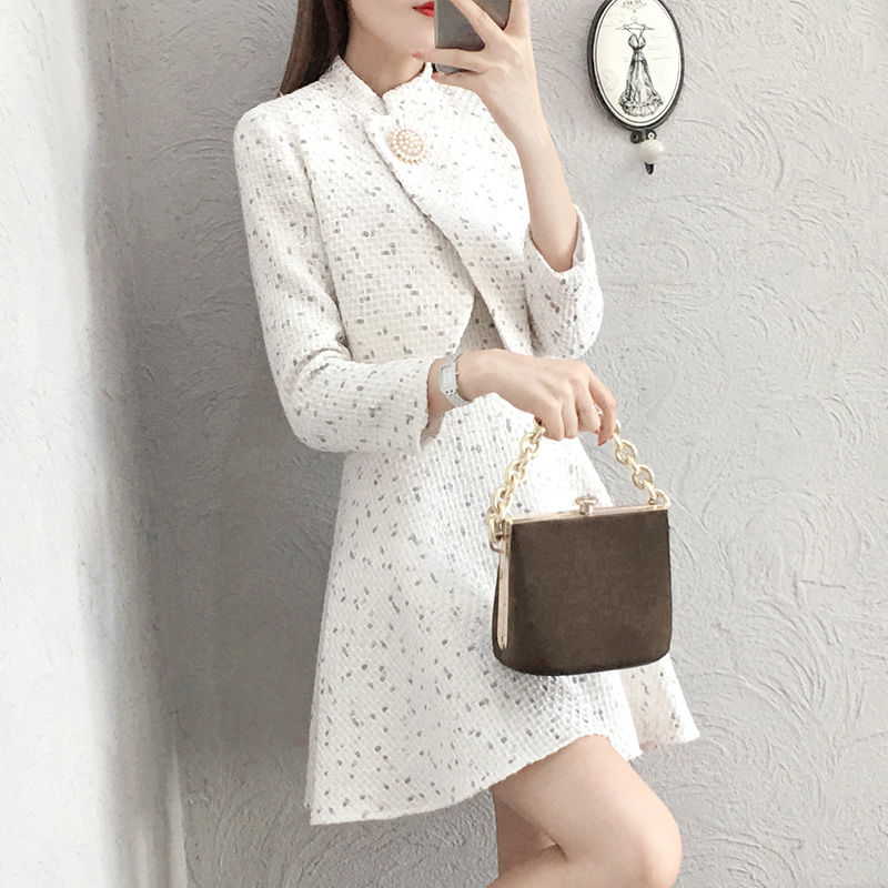 秋天别穿太土!70后女人都这么穿,一个比一个美,特适合70后