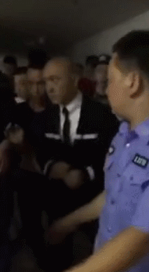 张卫健发文辟谣吸毒被抓：我好的很，以后会戒掉走路的坏习惯