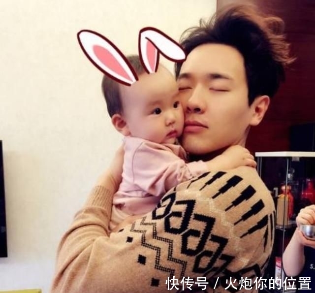 #小酒窝#董璇宣传新片心情好,绝口不提高云翔,4岁女儿已两年没见爸爸了