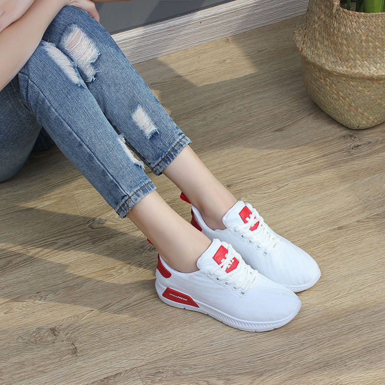 秋季别再乱买鞋，看看这些当下流行款，怎么穿都好看