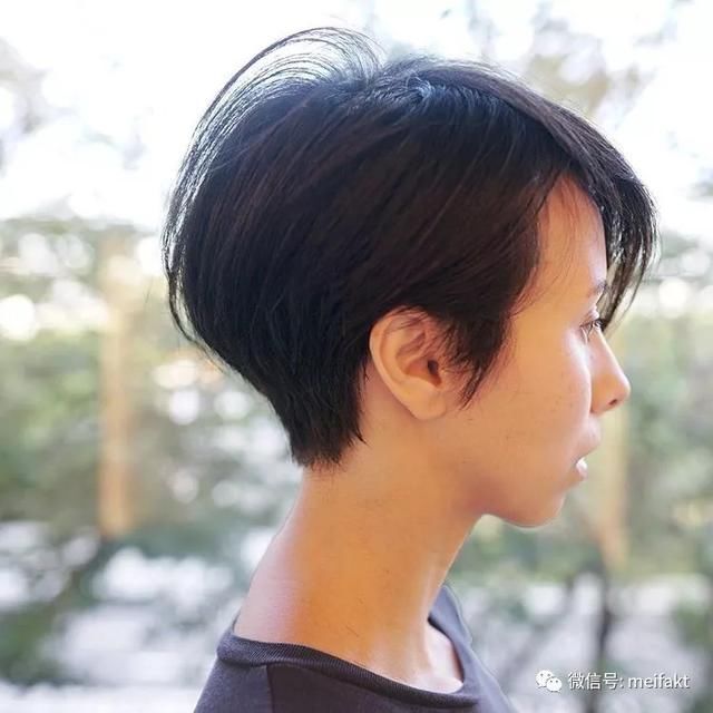 简约短发，这个秋天就这么剪了