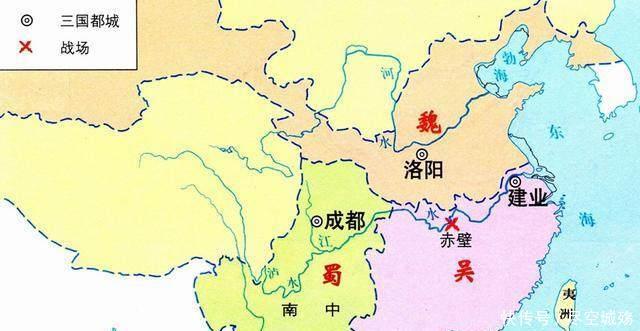  『借助别人』诸葛亮让刘备娶一寡妇，刘备不愿意，当得知其身份后立马找人说媒！