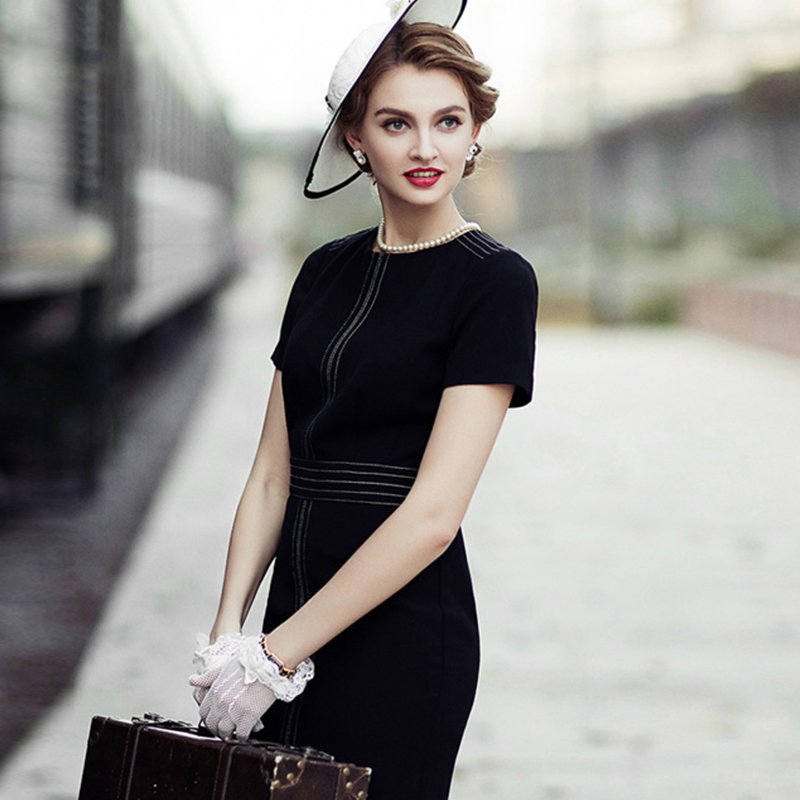 快来一饱眼福!丰满的女人这样穿勾魂裙，好看又迷人，女人味十足