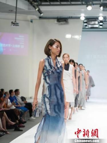 “中国风”+“高科技” 85套中国海派旗袍将亮相爱丁堡艺术节