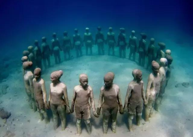 这些不可思议的创意雕塑,每一个都让人大开眼界!