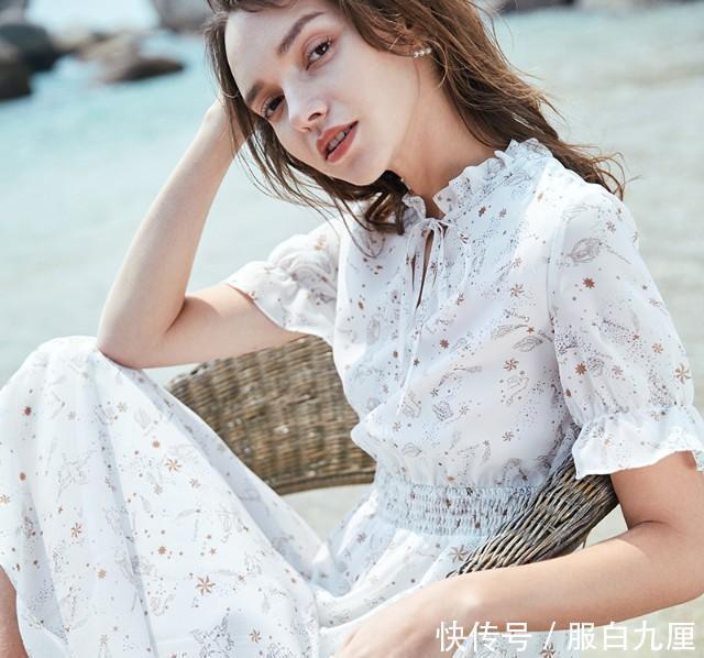 [清新]清凉夏日穿搭：高级？淑女？小清新？这些穿搭让你更加温柔可人！
