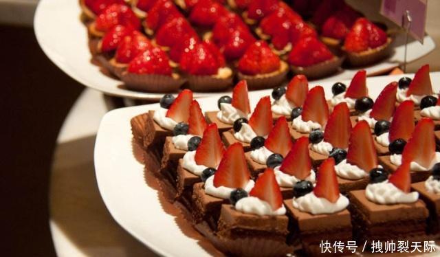 「肉类」吃自助餐有讲究，从来不取这4种餐品的，老板这人是个内行