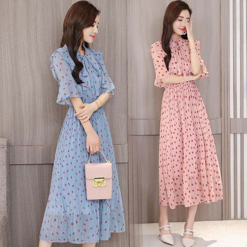 优雅时尚长裙，时尚名媛气质，还能遮肉，让你也轻松拥有小蛮腰