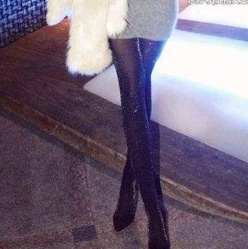 最简单的性感, 丝袜搭配高跟鞋