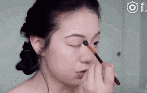 美人计｜爆痘时期这样上底妆，效果跟磨皮一样