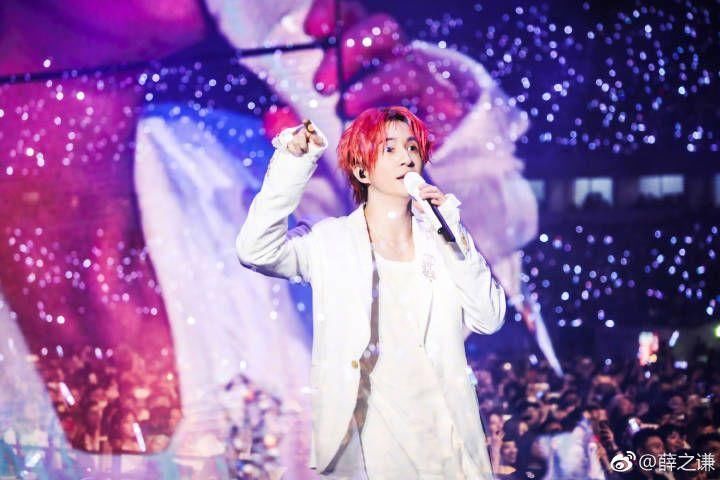 关晓彤否认是京圈格格?韩男星猥亵女性?薛之谦粉丝丧心病狂?