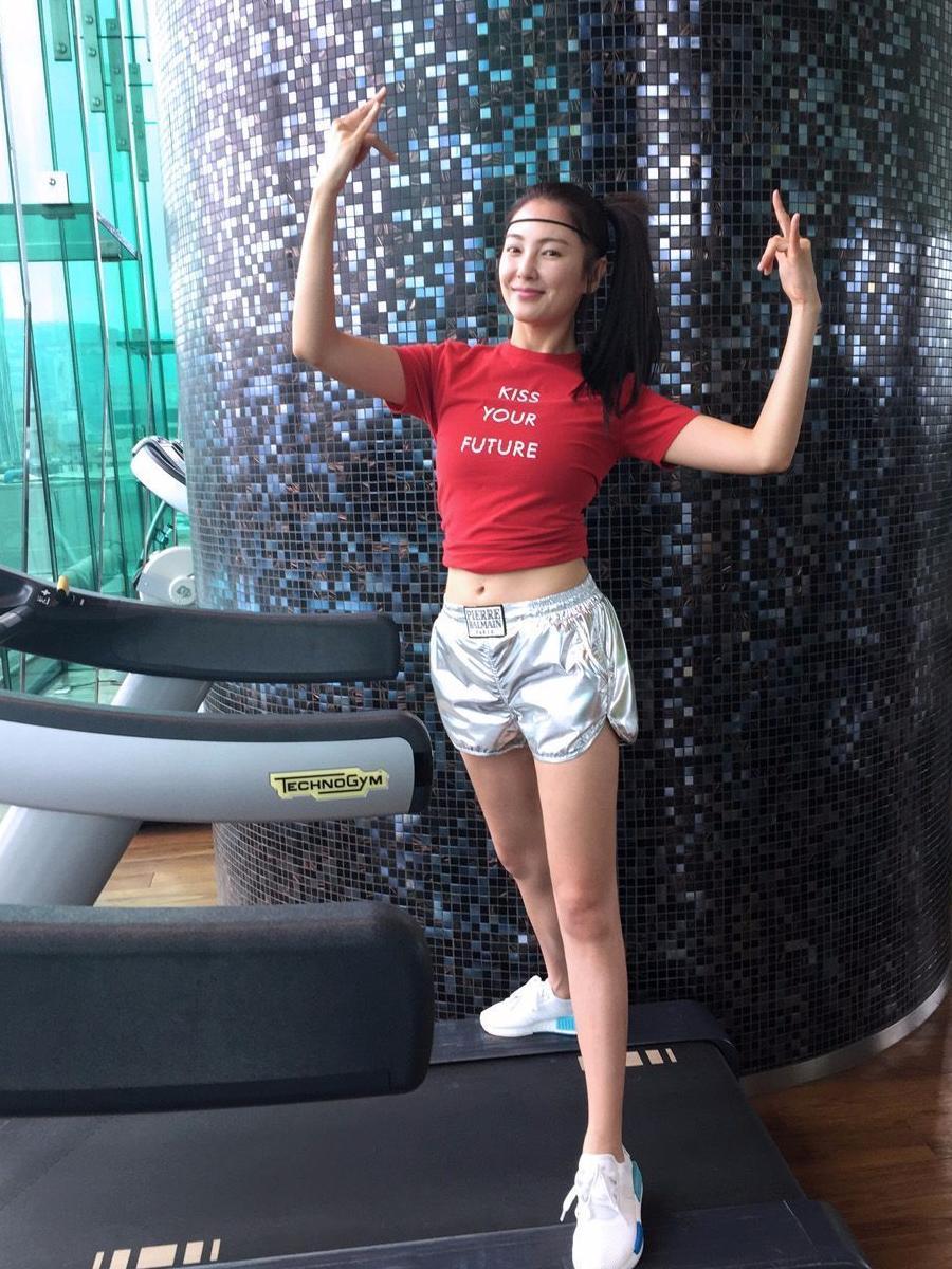 张雨绮上称才104斤？目测我还以为有120斤呢！