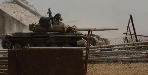 俄罗斯出手，叙利亚政府军连战连捷，恐怖分子纷纷逃亡土耳其