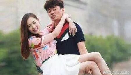 突然翻供男方家暴出轨，否认丑闻，还在微博喊话王宝强为哪般？