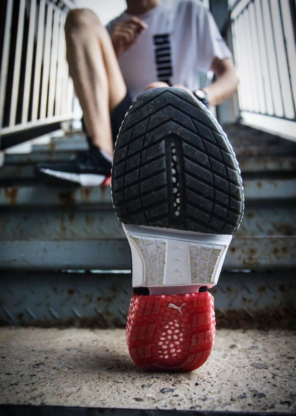 你想都想不到的新缓震科技被 PUMA 做出来了!绝对够颠覆!