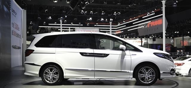 【舒适】五一长假去旅行,10.99万起这几款大空间舒适好车值得选!