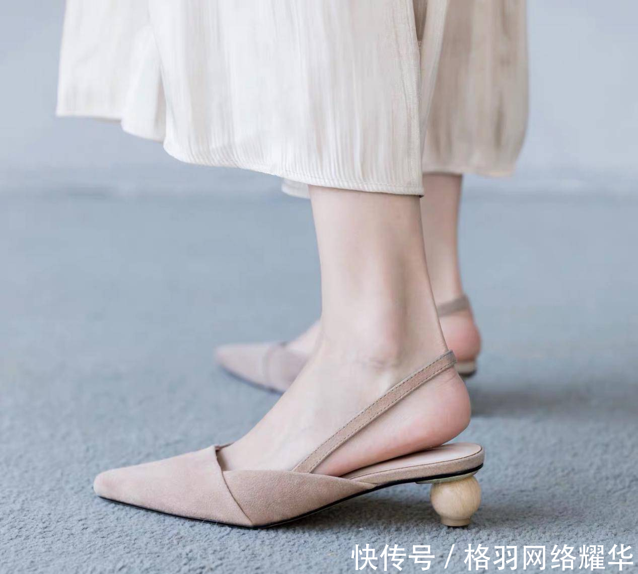  【舒适】经典的搭配少不了好鞋子，适合任何场合的高跟鞋，舒适百搭又时髦