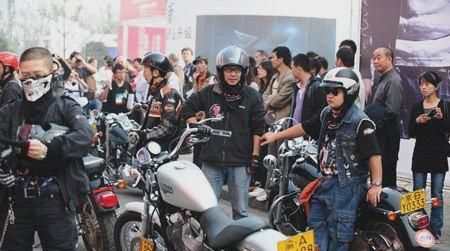  唯一■中国唯一30多年坚持不限摩限电的特大城市, 被称“摩托车