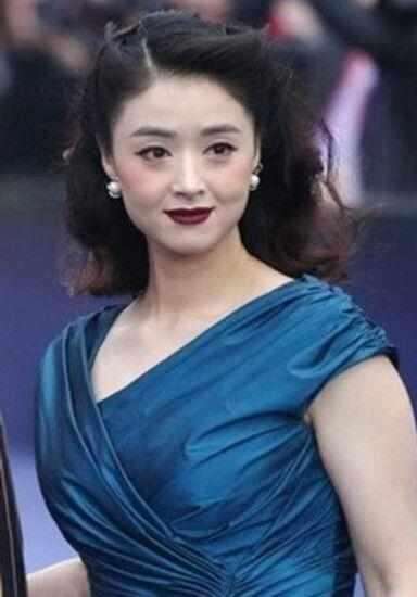 女星爱上“中毒妆”,杨幂毁形象,赵丽颖简直就是时尚灾难!