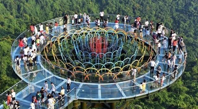 三亚＂东方夏威夷＂!  可能你去过,但这些你不一定懂