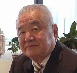  「线上和线下」针对云上办秀，她们那样说