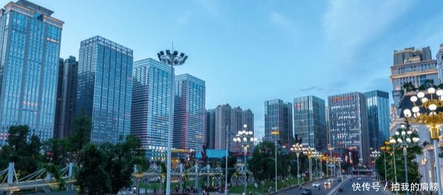 贵阳和成都究竟哪个城市更大哪座城市更有发展前景