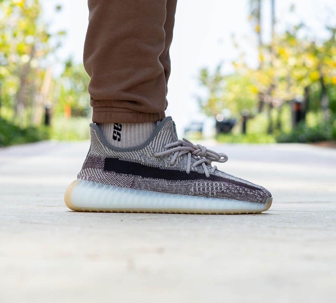  独树一帜■独树一帜的黑色侧透！Yeezy 350 V2“Zyon”下月登场