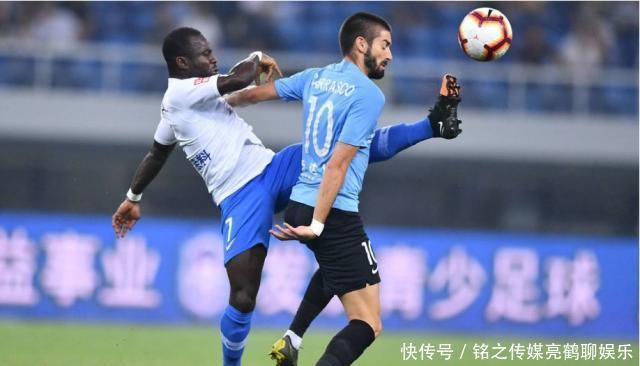 中超最新积分榜：恒大重返第一名，大连战平泰达各取一分！