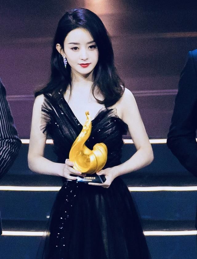 杨幂杨颖对付刘亦菲