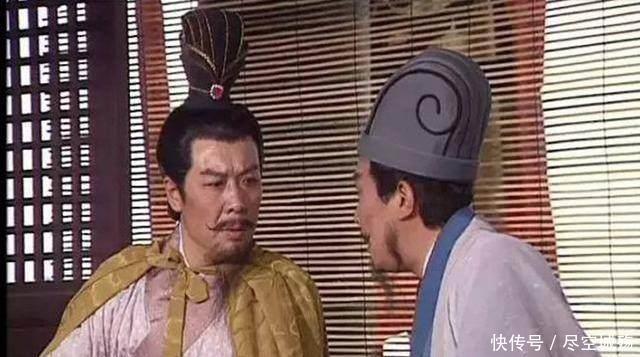  『借助别人』诸葛亮让刘备娶一寡妇，刘备不愿意，当得知其身份后立马找人说媒！