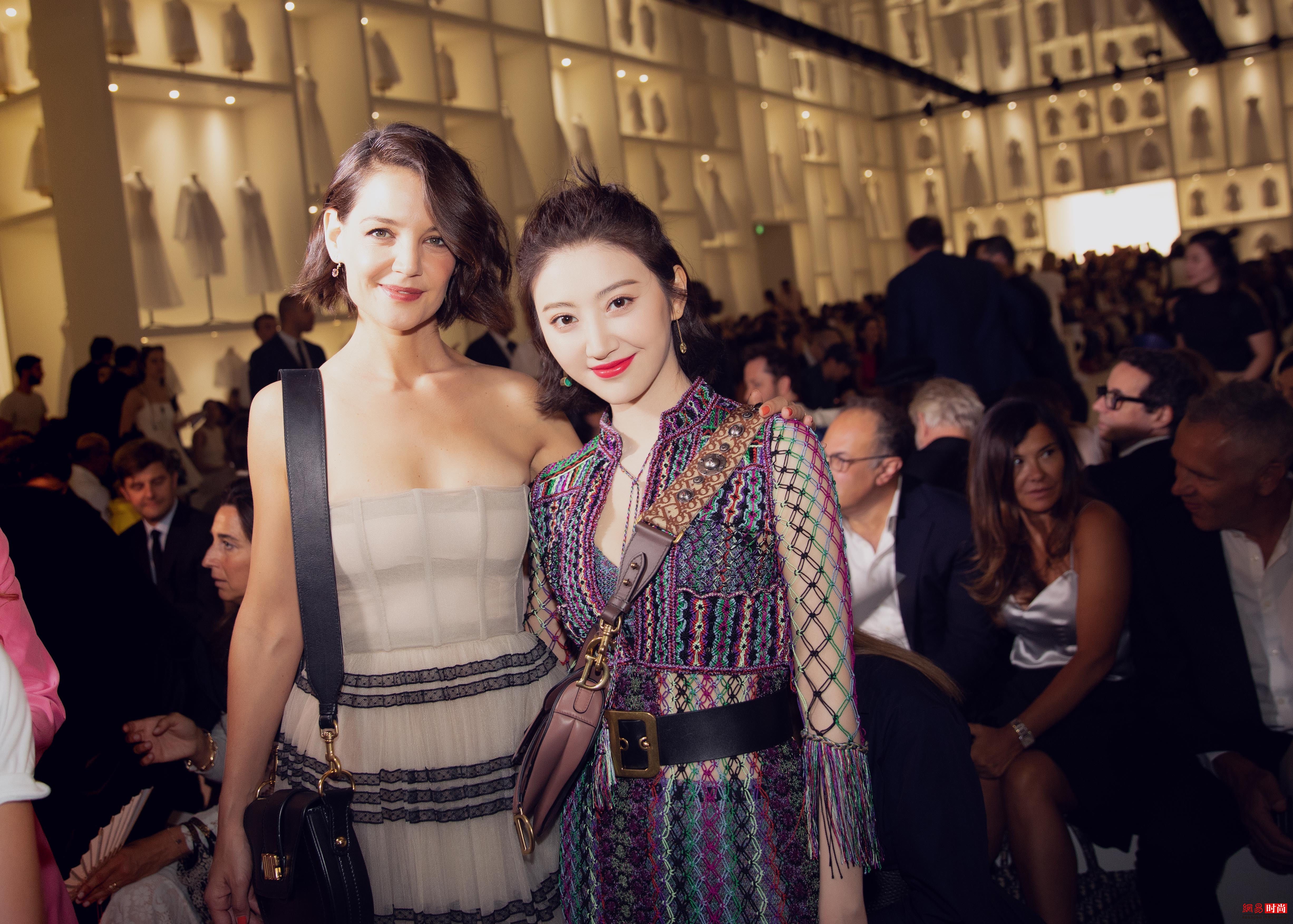 景甜身材好有料 雪白肌肤大长腿