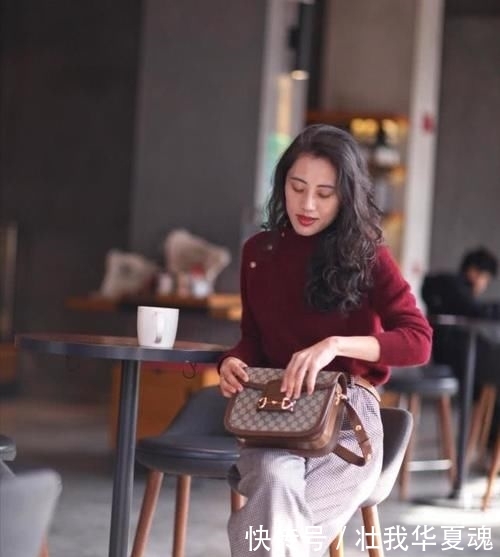  针织开衫@40＋女人春季穿搭示范，优雅时髦显瘦又洋气，尽显成熟女人魅力