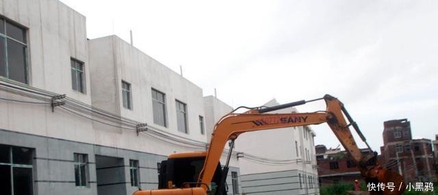 今年起, 农村建房将统一规划, 18万元和10万元两种补贴, 你选哪个