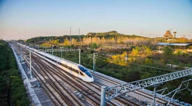 长三角一体化 | 长三角铁路成全国最密集高铁网，助力长三角更高