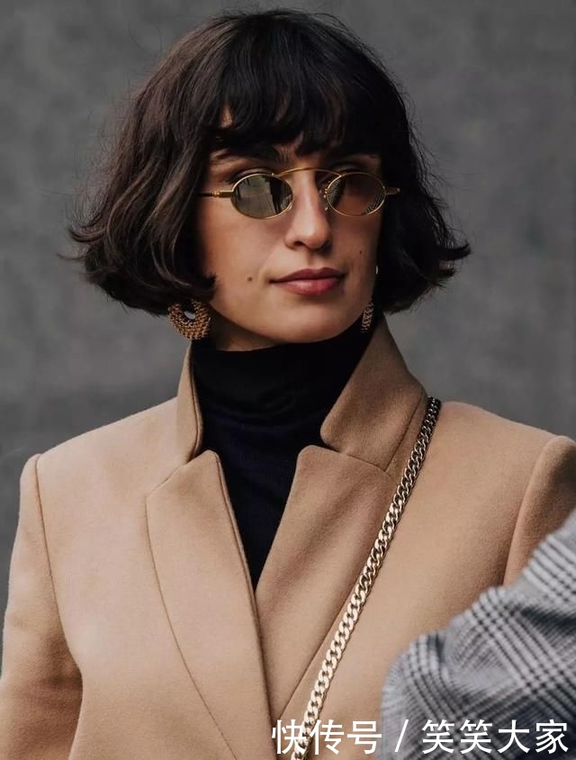 『大衣内搭』讲真的|大衣里面穿什么,才能又瘦又美?