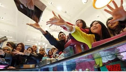 越南：问你们小费难道错了？中国游客：你没错，是我们错了！