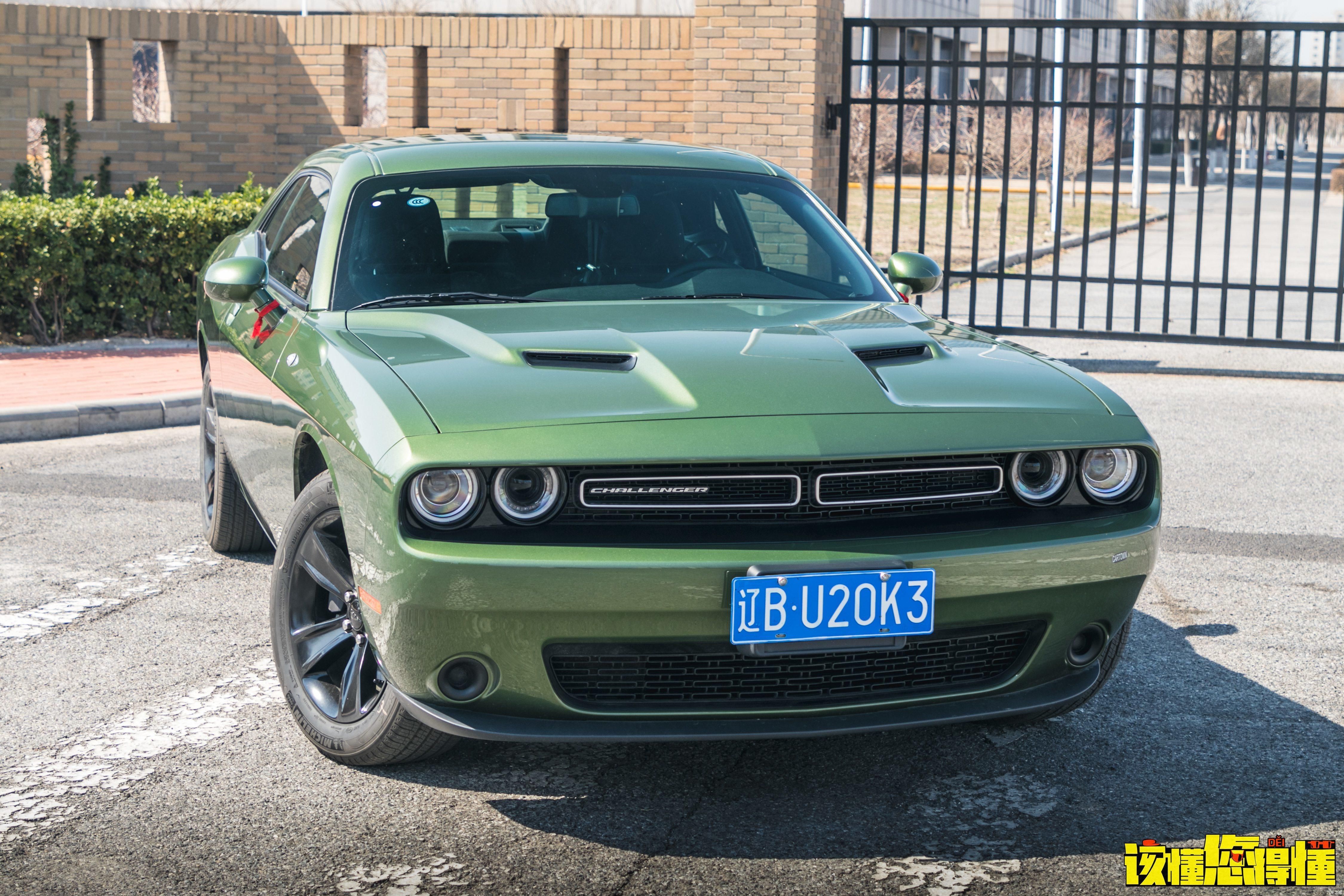 \＂i6\＂: \＂http://p6.qhimg.com/t012bb3c5bef69329c2.jpg?size=400x254\＂测评唐老大同款战车---道奇挑战者