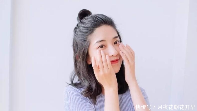 难缠■脂肪粒很难缠?眼周护肤要这样