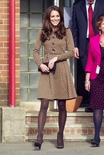 遍大街的黑丝怎么才能穿出高level?