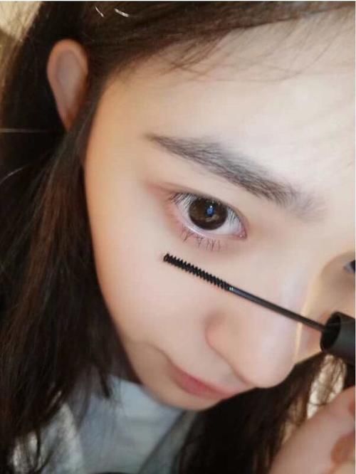  『先天』“初恋脸”不仅是靠先天的脸型优势，更需要后期的妆容修饰！